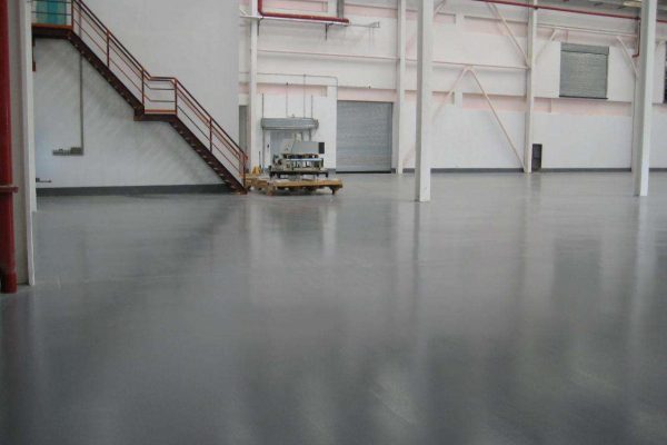 self leveling floor in warehouse
